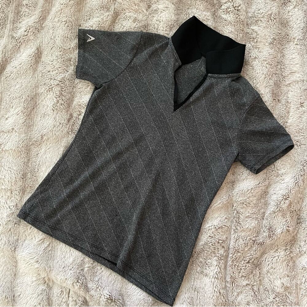 Women's Antigua‎ Golf Heather Grey Stripe Top